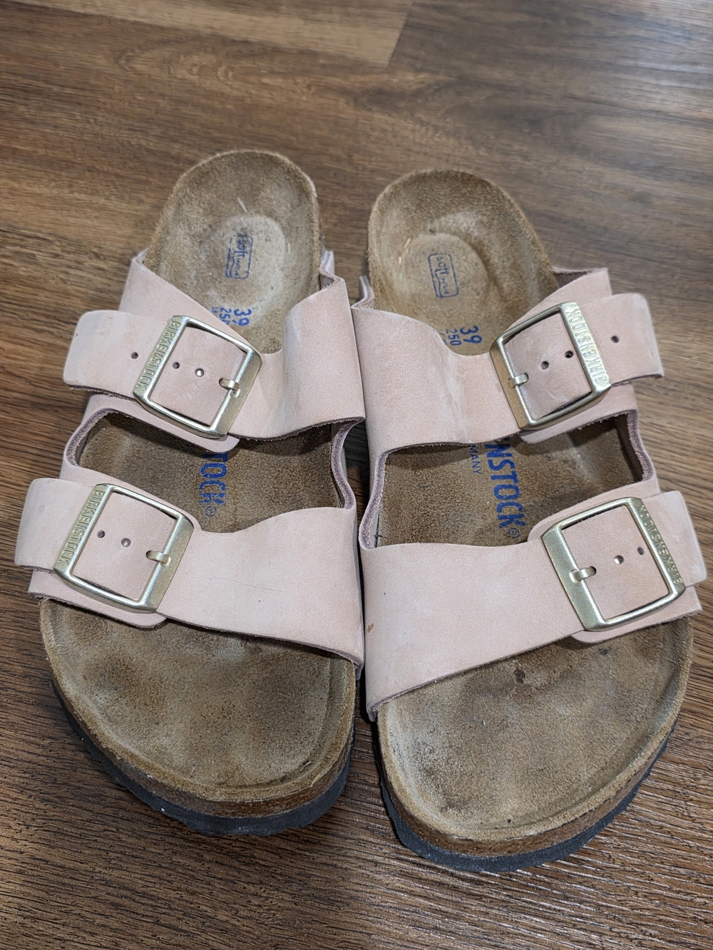 Birkenstock Arizona Soft Footbed Nubuck Leather - Soft Pink Sandals Pink US 39